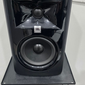 모니터 스피커 2통 (JBL 305P MKII) 이미지