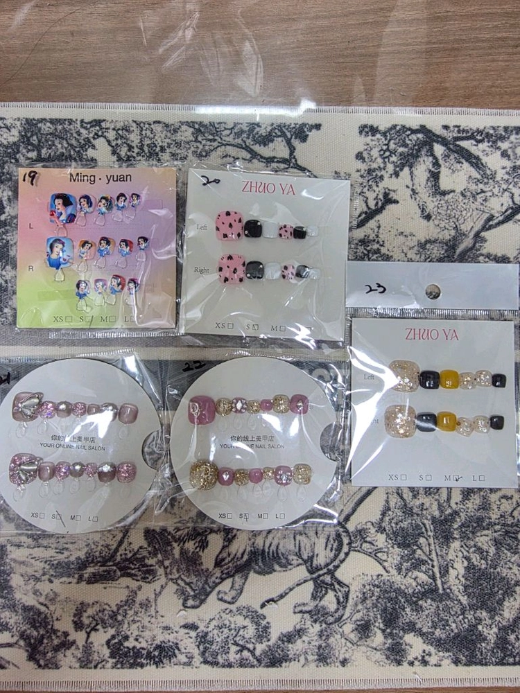 예쁜 네일팁 이미지