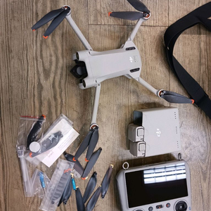 DJI 미니 3 프로 드론 플라이모어콤보 이미지