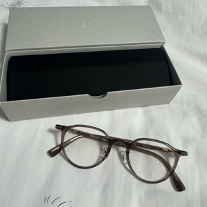 아이반 eyevan e5 p10 이미지
