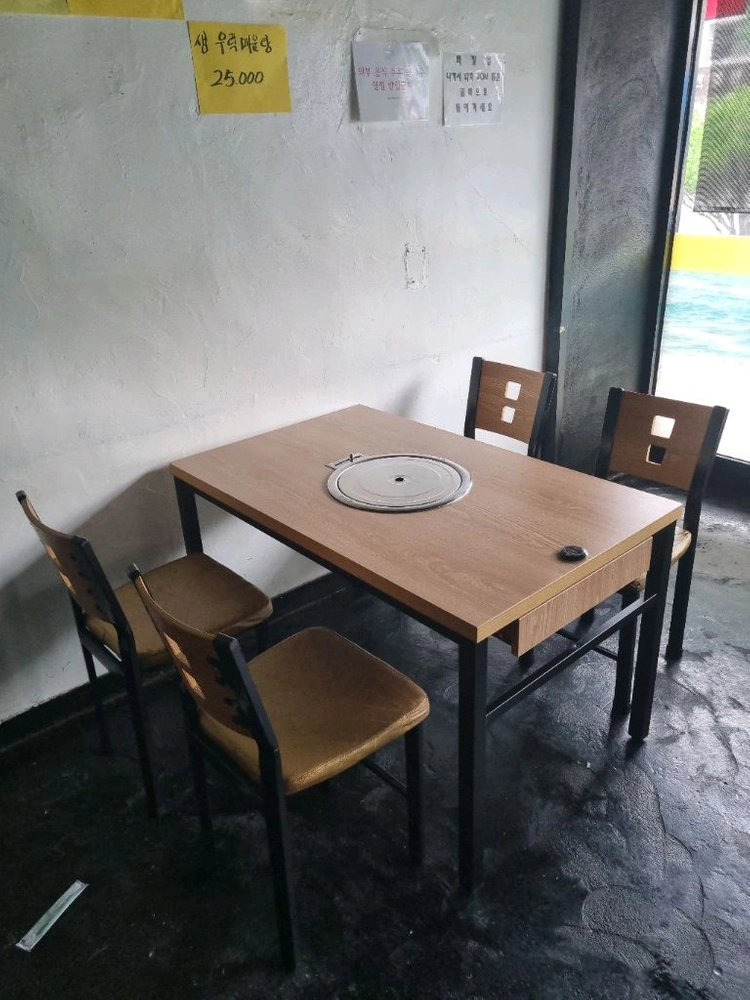 중고 .식당 숯불 화로 4인용식탁세트 업소용가구.고깃집 장어집 이미지