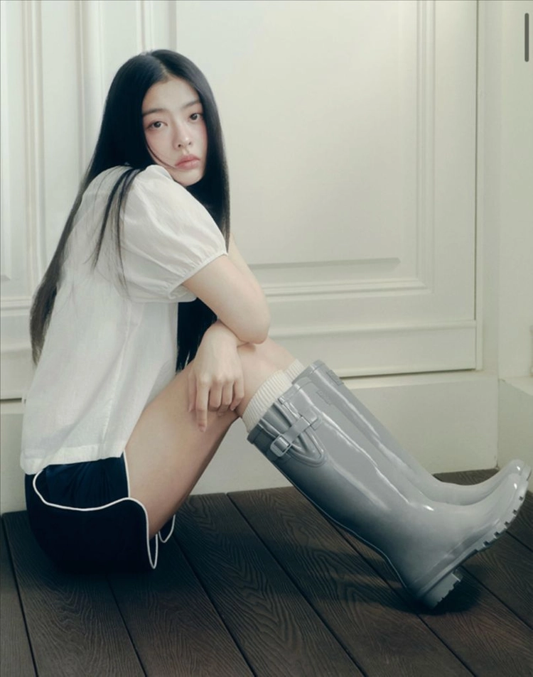 새상품)택포)락피쉬웨더웨어 레인부츠/라이트그레이 이미지