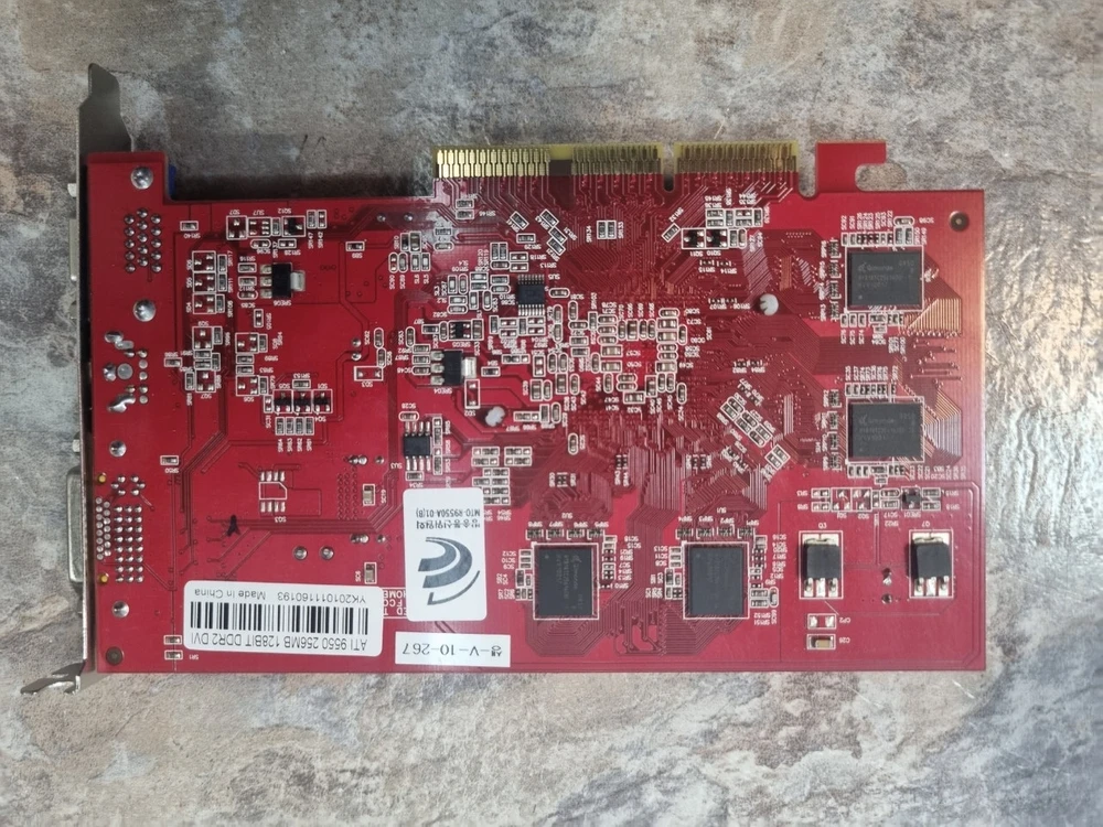 ATi 9550 AGP 256MB 128BIT DDR2 DVI 미사용품 이미지