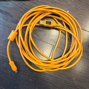 테더툴스 테더프로 케이블 USB 2.0-미니 5핀 팝니다. 이미지