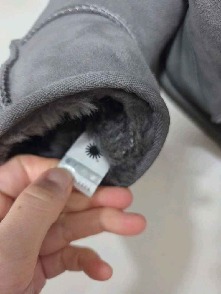 미국 어그 미니 부츠 그레이 이미지