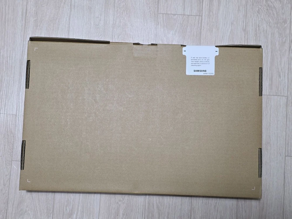 삼성 갤럭시북6 미개봉 팝니다 울트라5 256GB 16GB NT760VJG-KWEAV(KC51G) 이미지