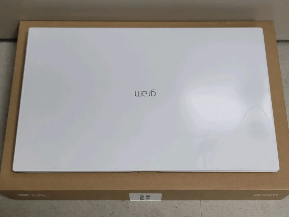 LG전자 노트북 Gram 그램15 15ZD90RU-GX56K 인텔 13세대 15ZD95P-GX7SK 인텔 11세대 이미지