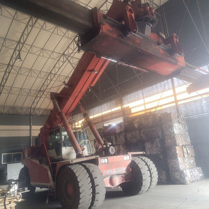 PPM SUPER STACKER 리치스태커 25톤급 컨테이너 핸들러 판매 이미지