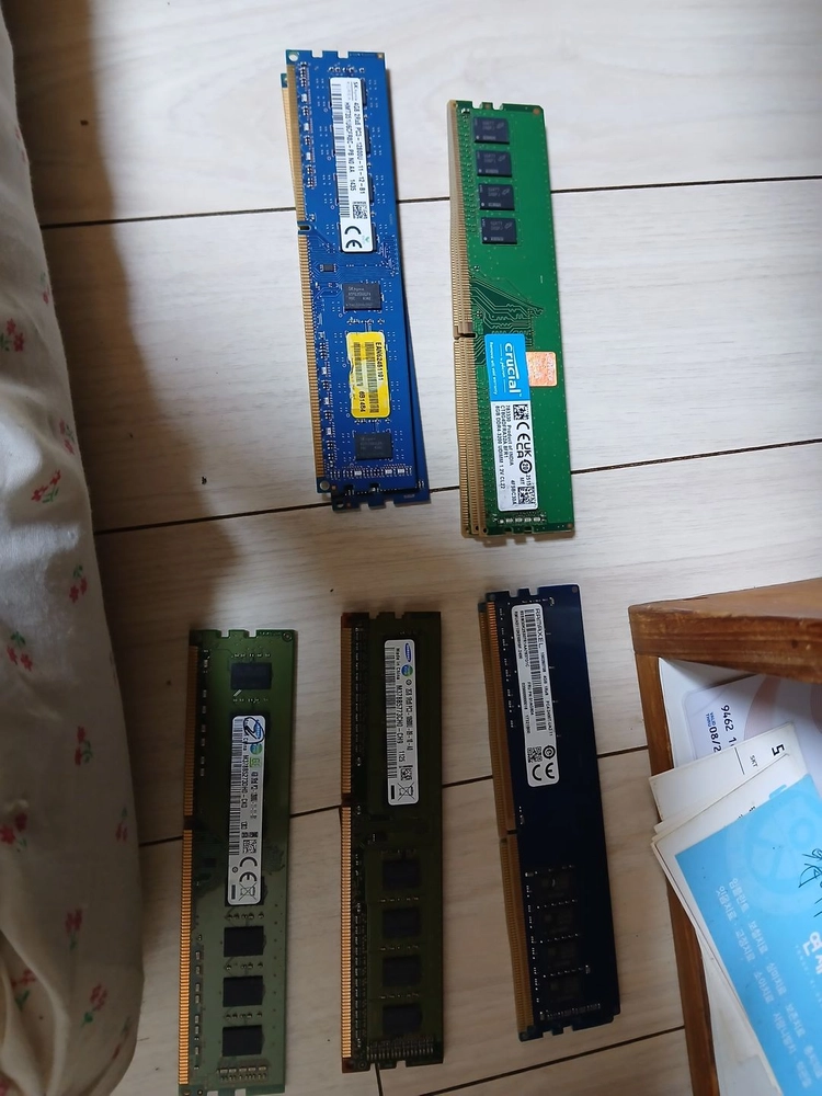 DDR4 메모리 8GB 2개 세트 이미지