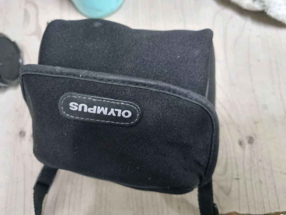 컴팩트 디지털 카메라 이미지