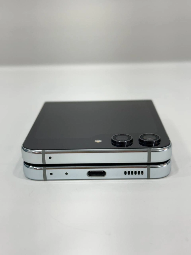 무잔상)갤럭시Z플립5 민트 256GB Y2043 이미지