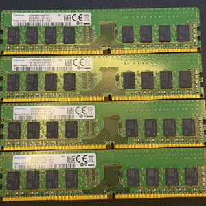 DDR4 4GB 메모리 9개 세트 PC4-2133 이미지