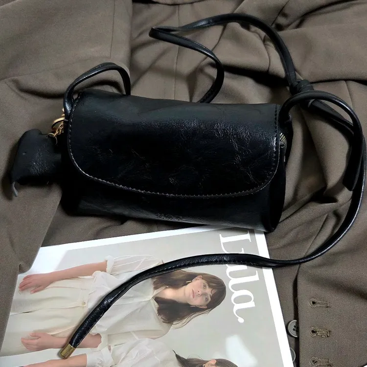 고급 PU 치유쿠 미니 크로스백 숄더백 가방 브라운 이미지
