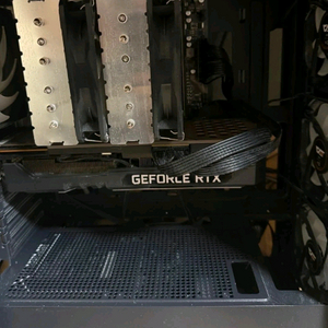 7800x3d 와 모니터 세트 이미지