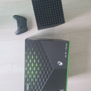 엑시엑 Xbox Series X 1TB SSD 풀박스팝니다 이미지