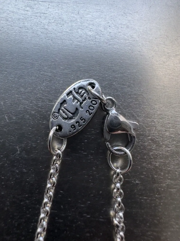 크롬하츠 세이프티핀 여성용 목걸이예요 이미지