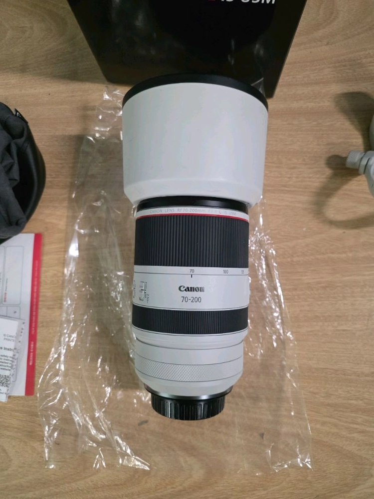 캐논rf70-200 f2.8 알아빠백통 민트급렌즈판매합니다 교환가능 이미지