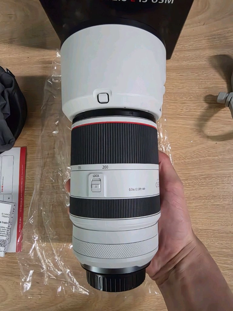 캐논rf70-200 f2.8 알아빠백통 민트급렌즈판매합니다 교환가능 이미지