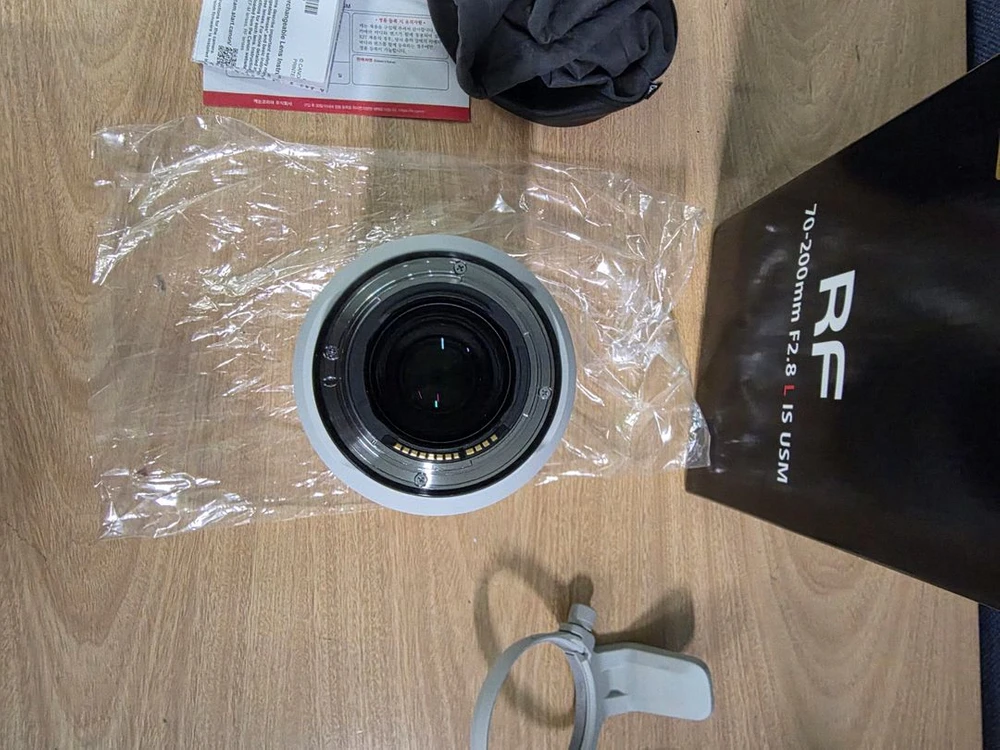 캐논rf70-200 f2.8 알아빠백통 민트급렌즈판매합니다 교환가능 이미지