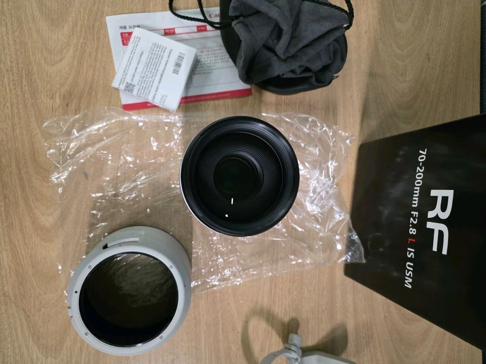 캐논rf70-200 f2.8 알아빠백통 민트급렌즈판매합니다 교환가능 이미지