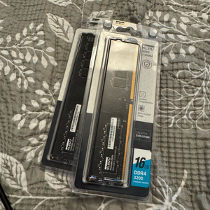 클레브 KLEVV DDR4 16GB 메모리 2개 세트 (32기가) 이미지