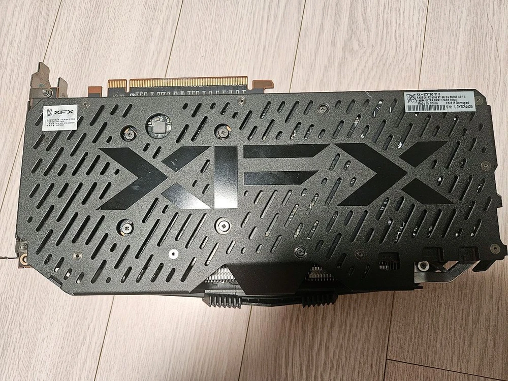 xfx rx 5700xt 팝니다 이미지
