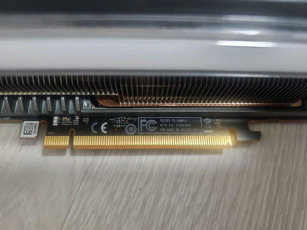 SAPPHIRE 라데온 RX 7900 XTX nitro 이미지