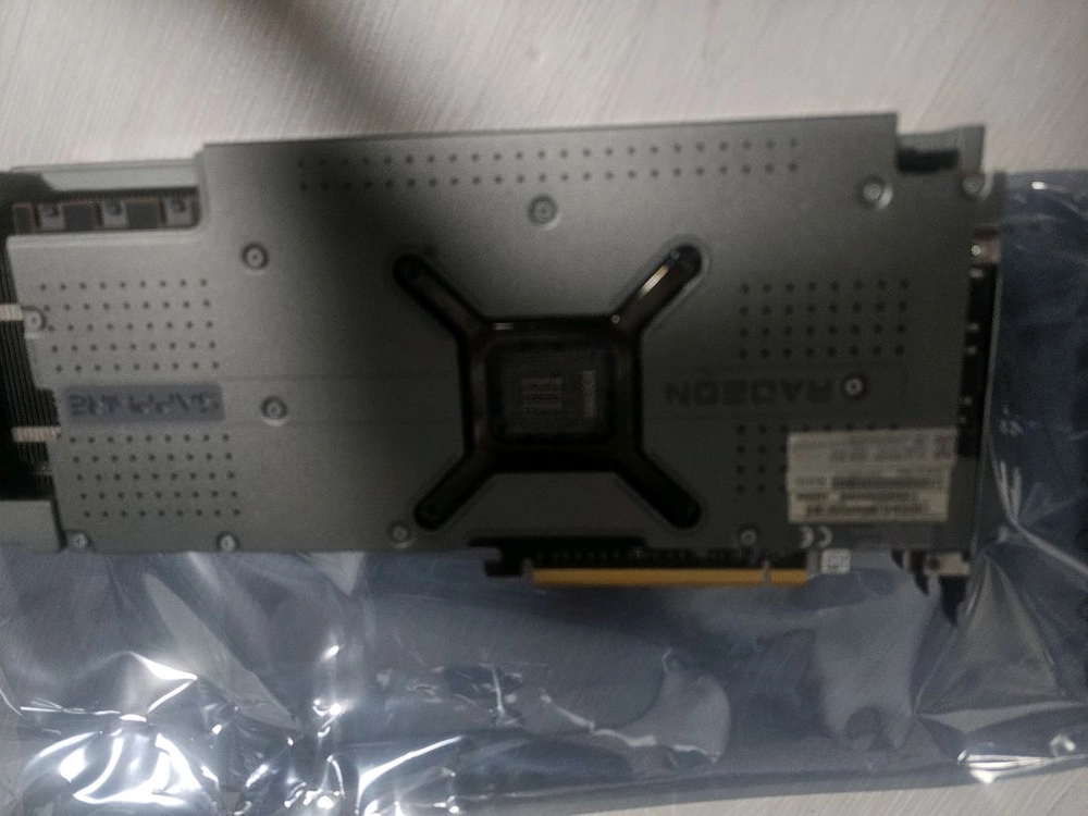 SAPPHIRE 라데온 RX 7900 XTX nitro 이미지
