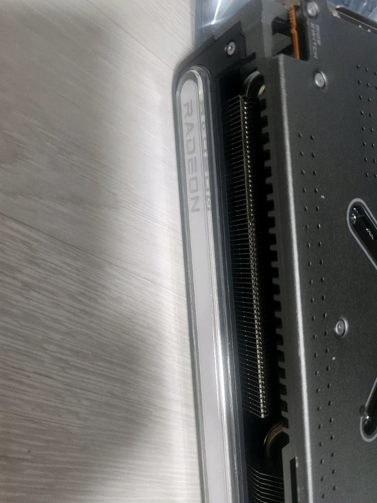 SAPPHIRE 라데온 RX 7900 XTX nitro 이미지