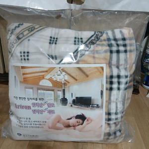 버버리 패턴 담요 새상품 이미지