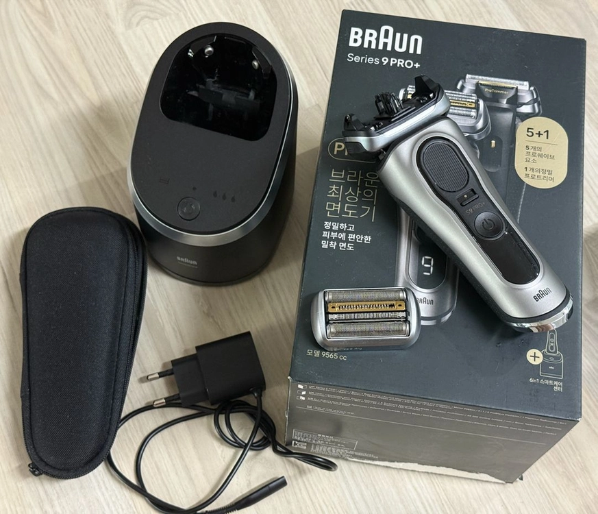 브라운 전기면도기 시리즈9 PRO Plus 그라파이트 이미지