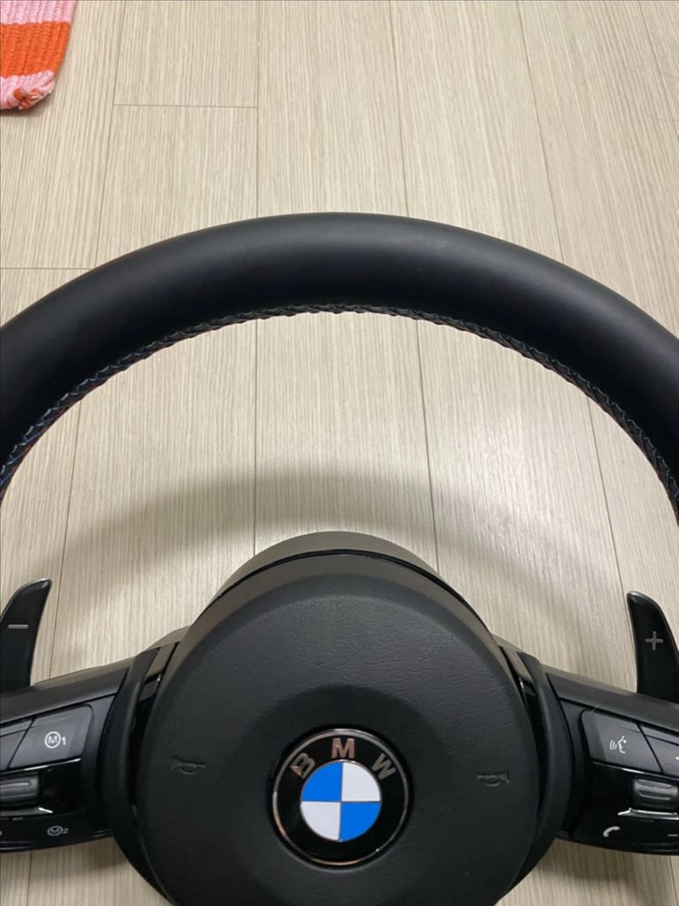 bmw m핸들 이미지