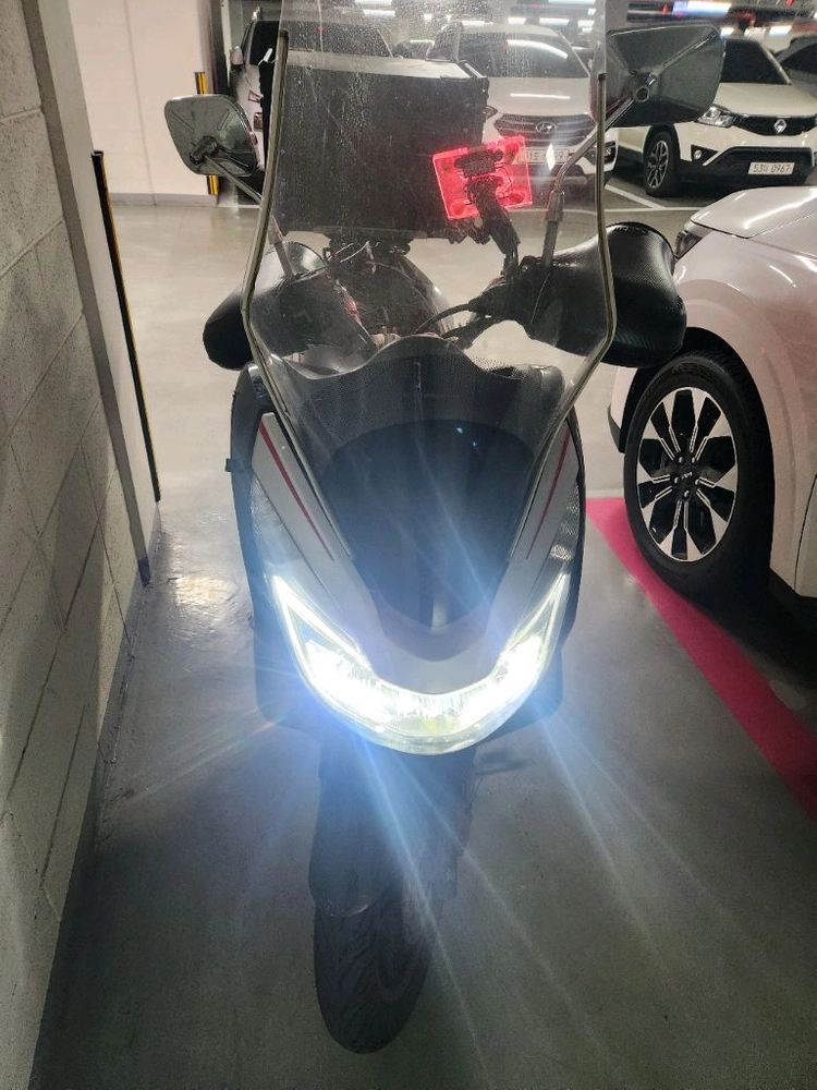 혼다 pcx125 2018년 이미지