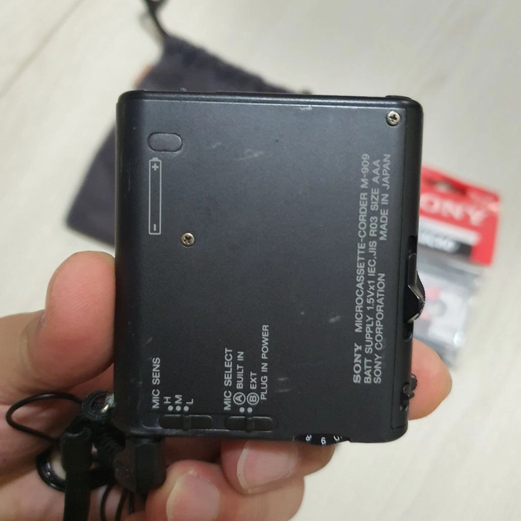 소니 마이크로 M-909 녹음기 부품용 이미지