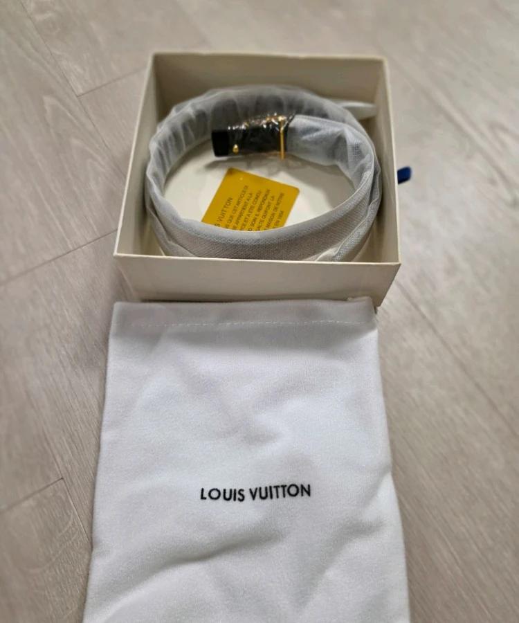 루이비통 여성 벨트 1.8mm - 안심되는 중고거래