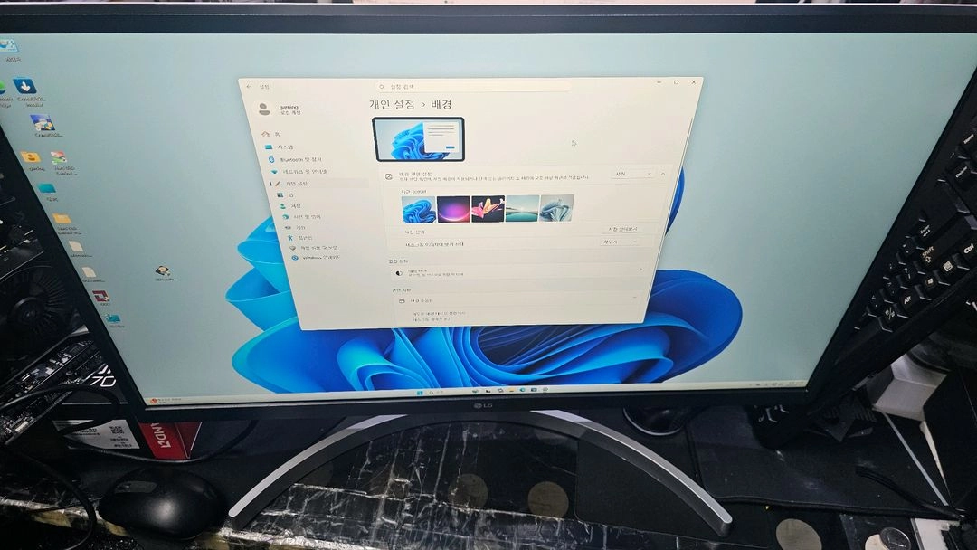 LG전자 27UL550 4K 모니터 2대 판매합니다 - 안심되는 중고거래