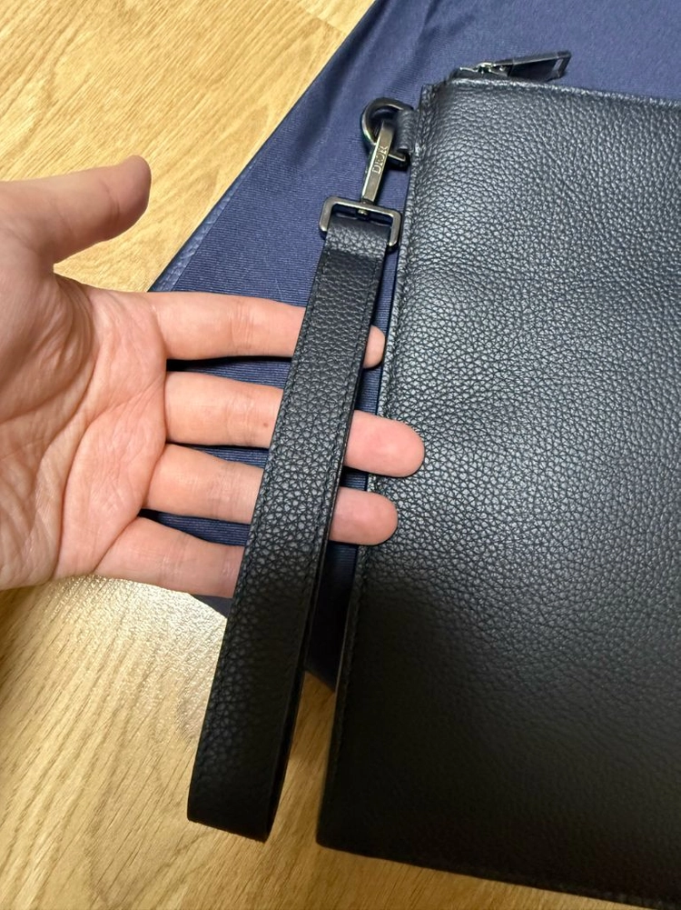 (상태최고) 디올 CD로고 a4 클러치백 이미지