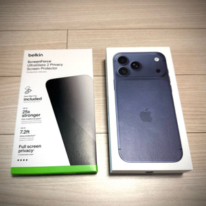 미개봉아이폰 17 프로맥스 2TB 딥블루최고사양밸킨 강화유리포함 이미지