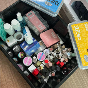 네일아트 용품 일괄 판매 이미지