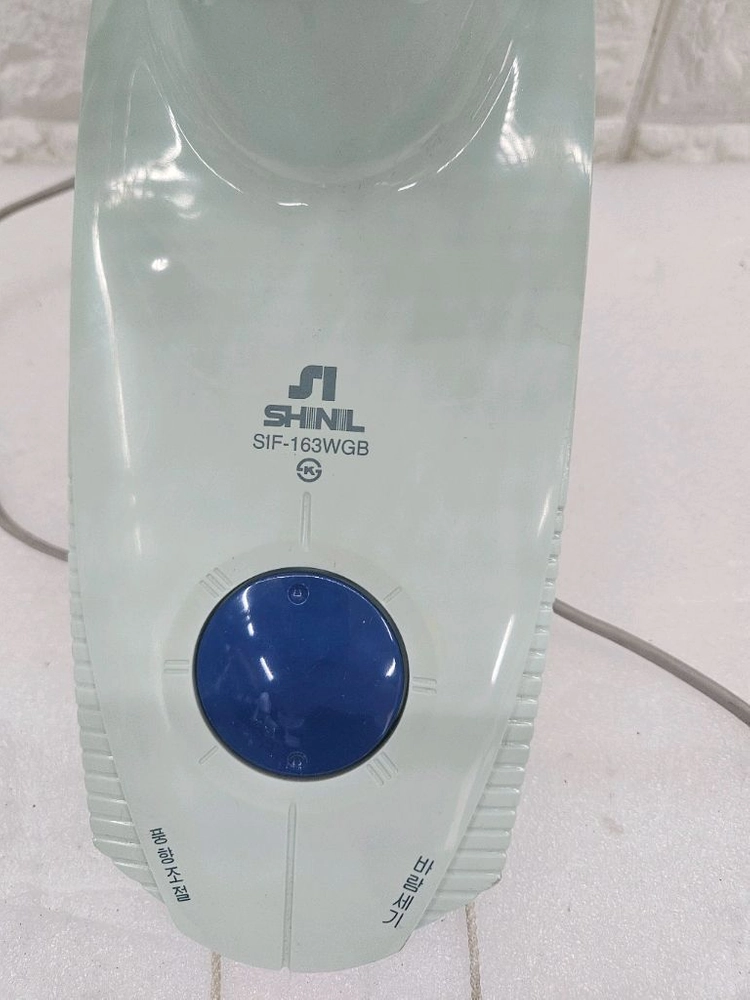 신일 벽걸이 선풍기 입니다 이미지