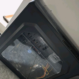 i7 8700 GTX 1060 데스크탑 본체 이미지