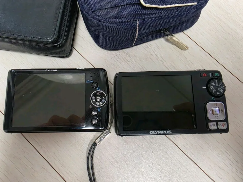 캐논 IXUS 65 + 올림푸스 X-825 디지털카메라 일괄판매 이미지