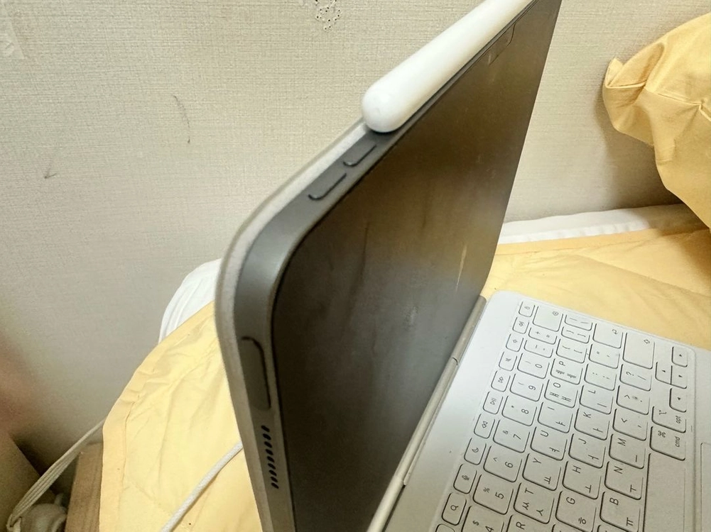 * 아이패드 에어 11(M2) 128GB * Apple Pencil Pro 이미지