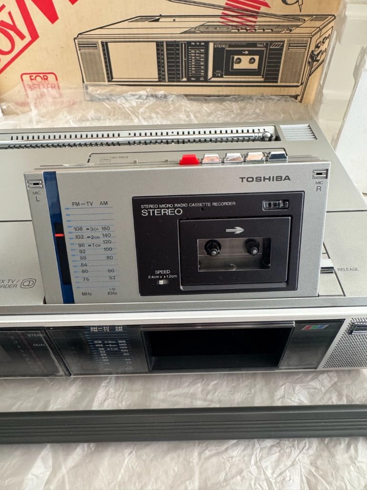 희귀 마이크로 카세트 컬러TV Toshiba Cityboy MX4 (모델명 4V-MX4) 이미지