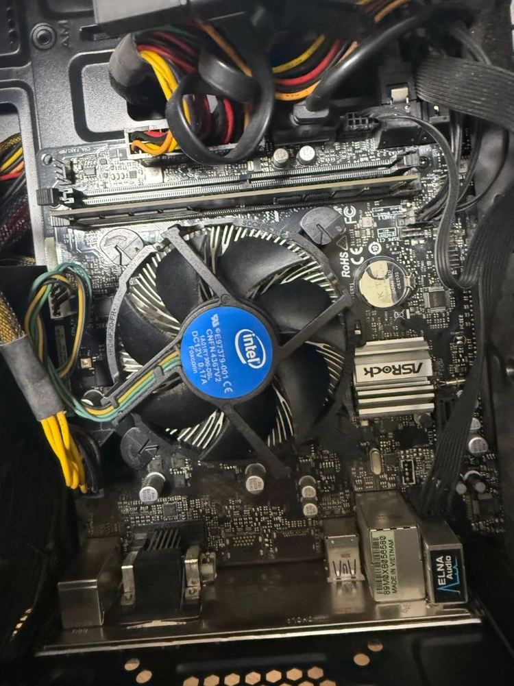 인텔 i5-9400F + ASRock H310CM-DVS 메인보드 세트 판매 - 안심되는 중고거래