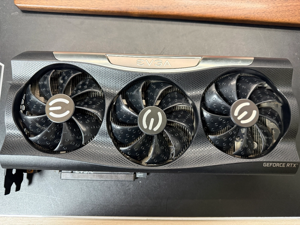 EVGA RTX3090 FTW3 Ultra 이미지