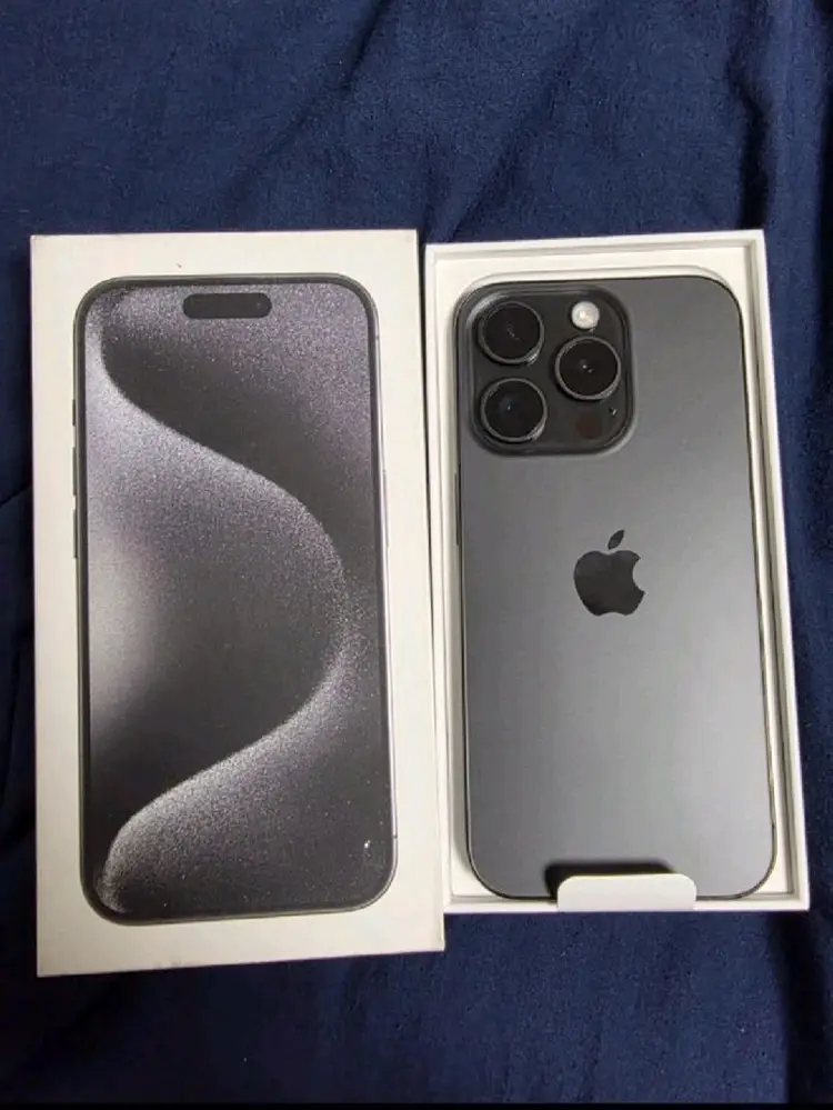 아이폰15Pro 256GB 블랙티타늄 따끈따근 리퍼폰(06.27 리퍼) 가격인하 이미지