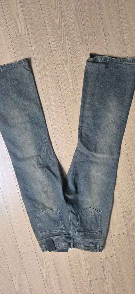 노이어 플레어핏 청바지 새제품 32팔아요. 이미지
