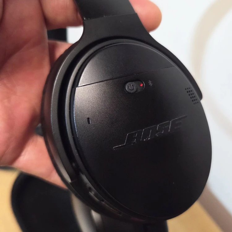 보스 노이즈 캔슬링 무선 헤드폰 QC35 II 이미지