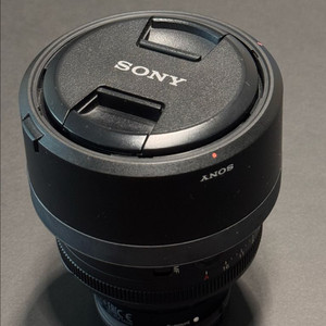 소니 FE85mm F1.4 GM 팔오금 렌즈 이미지